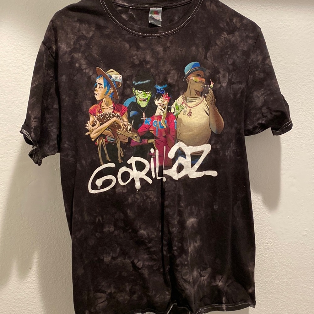 gorillaz top